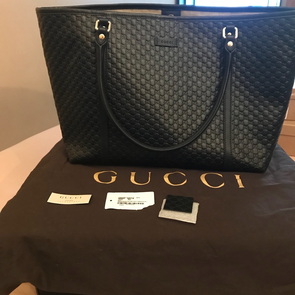 Gucci Medium Guccissima Black Leather Tote